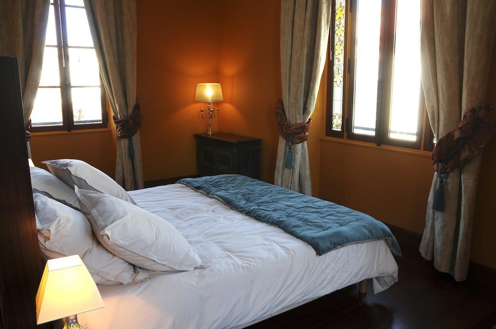 Bed and Breakfast Castel Peyssard Périgueux Pokój zdjęcie